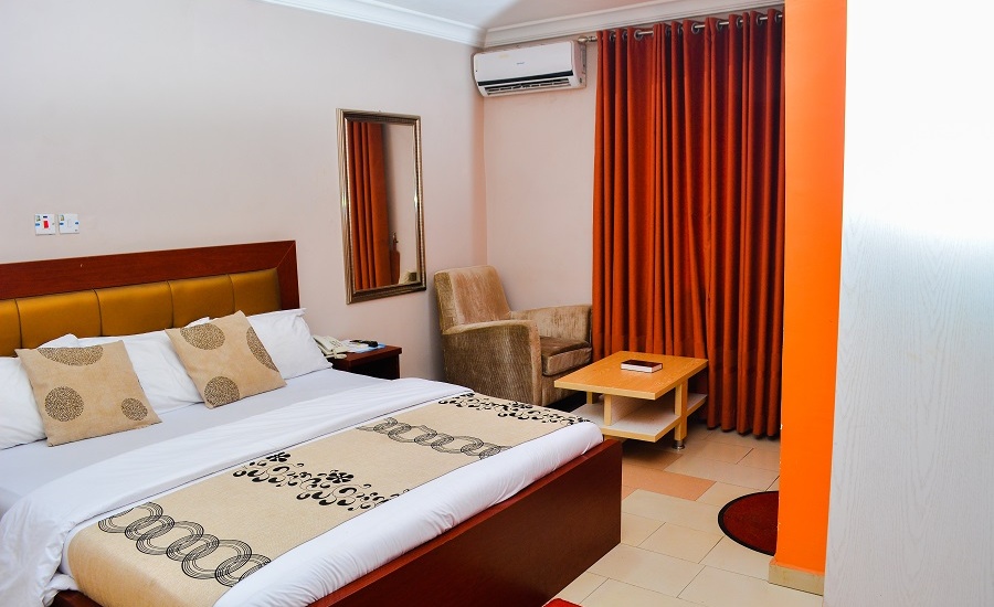 /web/uploads/116/DaySpring Hotel Abuja/room-photos/Executive Royal/dayspring DP. RM.jpg